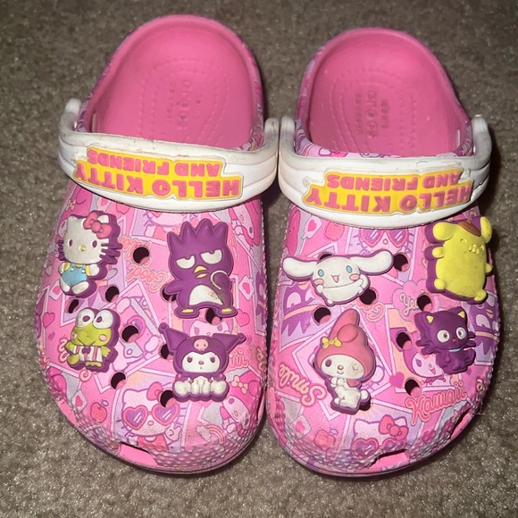Hello kitty crocs - Picture 1 of 7